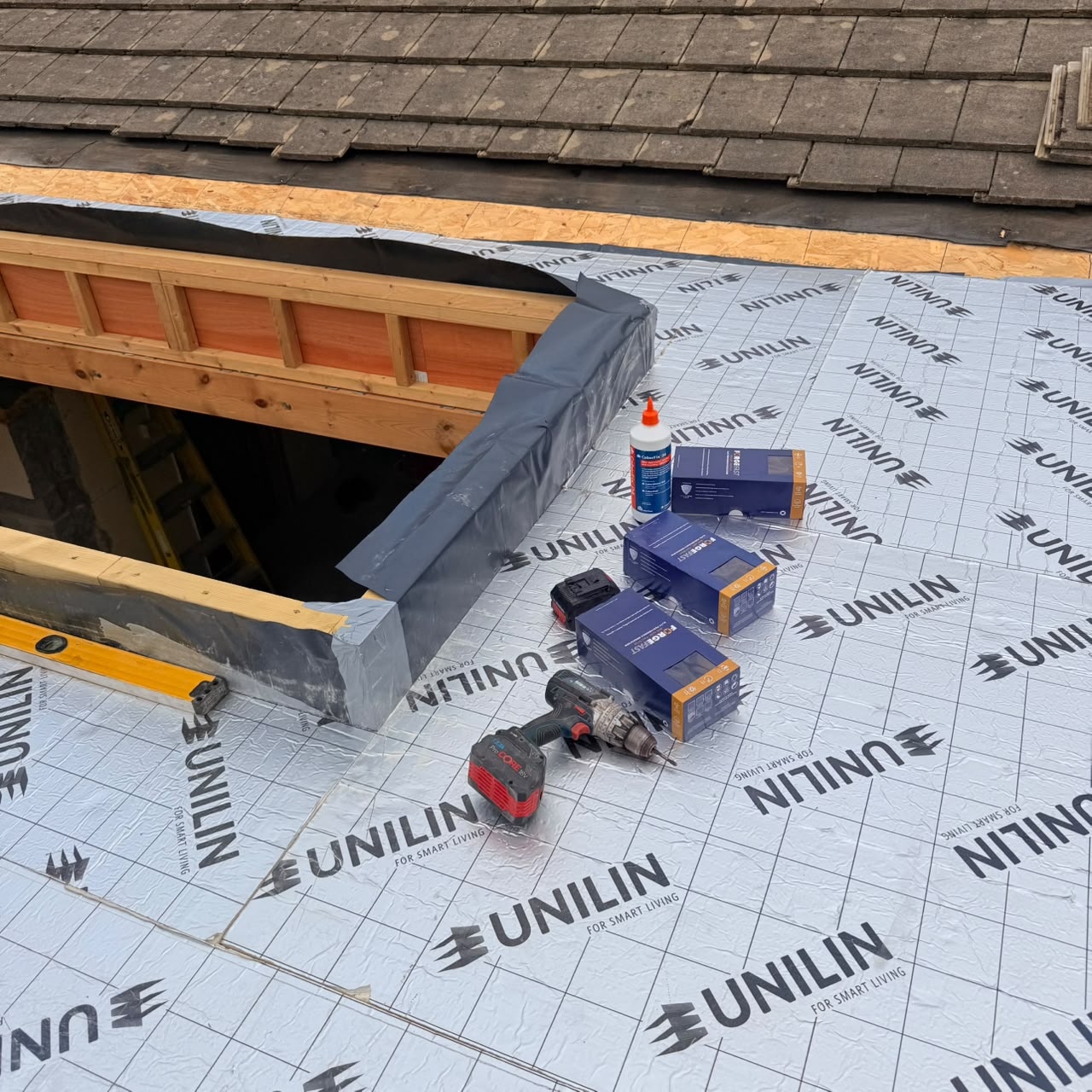 Flat roof framework decked and prepared for insulation